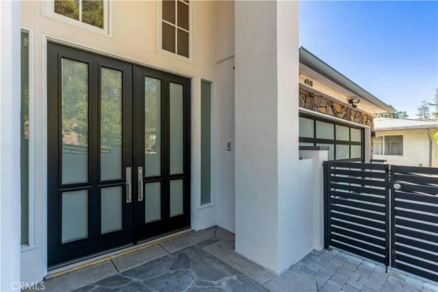4918 Calvin Avenue, Tarzana, CA 91356