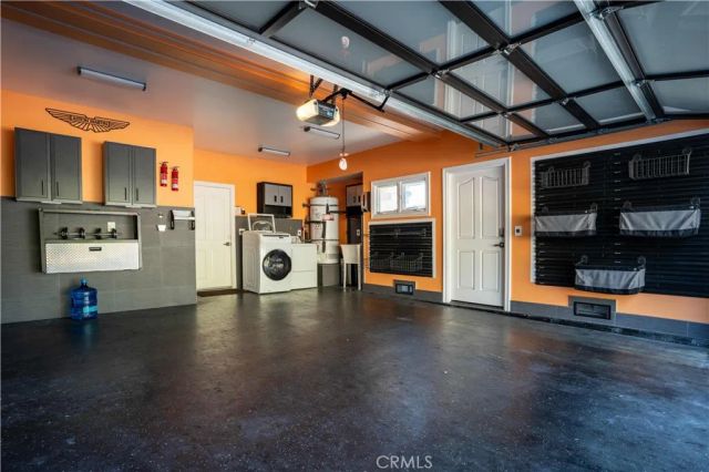 4918 Calvin Avenue, Tarzana, CA 91356