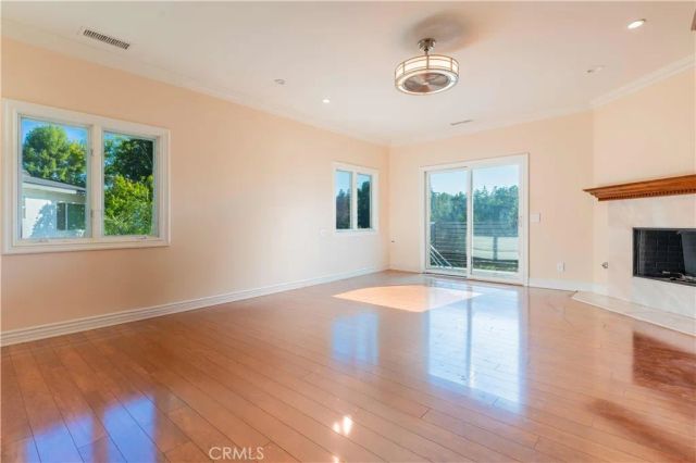 4918 Calvin Avenue, Tarzana, CA 91356