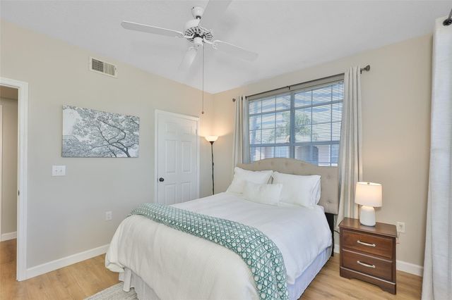 3312 BAY CLUB CIRCLE 3212, Tampa, FL 33607