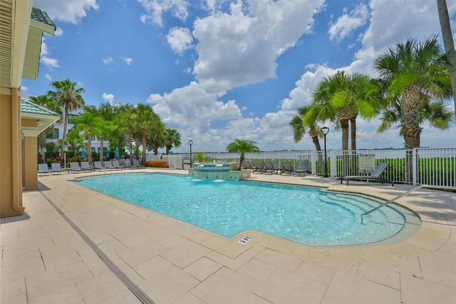 3312 BAY CLUB CIRCLE 3212, Tampa, FL 33607