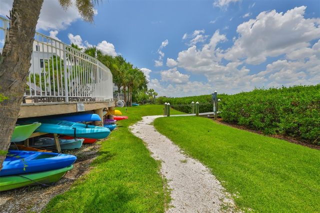 3312 BAY CLUB CIRCLE 3212, Tampa, FL 33607