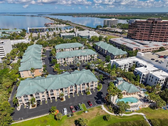 3312 BAY CLUB CIRCLE 3212, Tampa, FL 33607