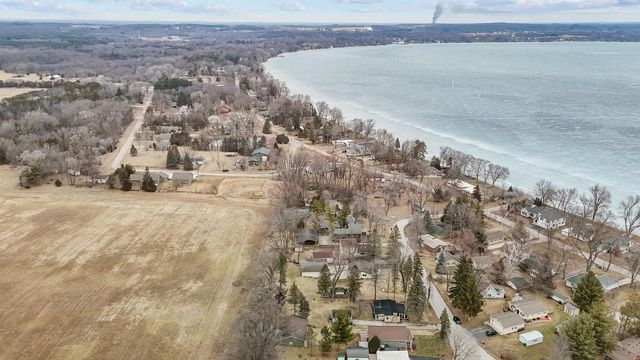 N4273 Lakeview Drive, Markesan, WI 53946