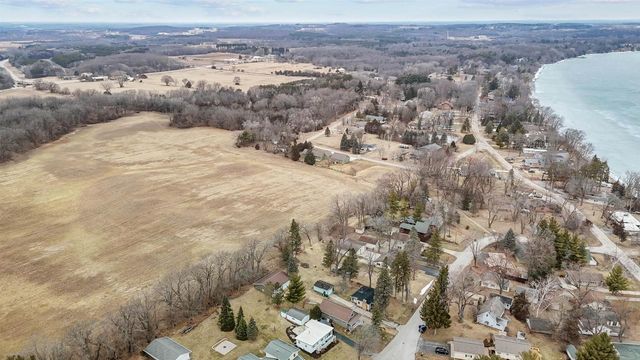 N4273 Lakeview Drive, Markesan, WI 53946