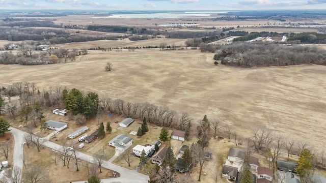 N4273 Lakeview Drive, Markesan, WI 53946