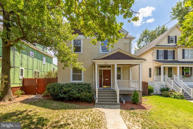 1231 FRANKLIN ST NE, Washington, DC 20017