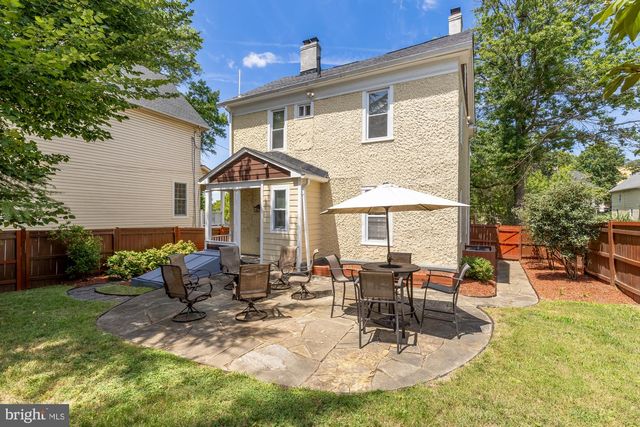 1231 FRANKLIN ST NE, Washington, DC 20017