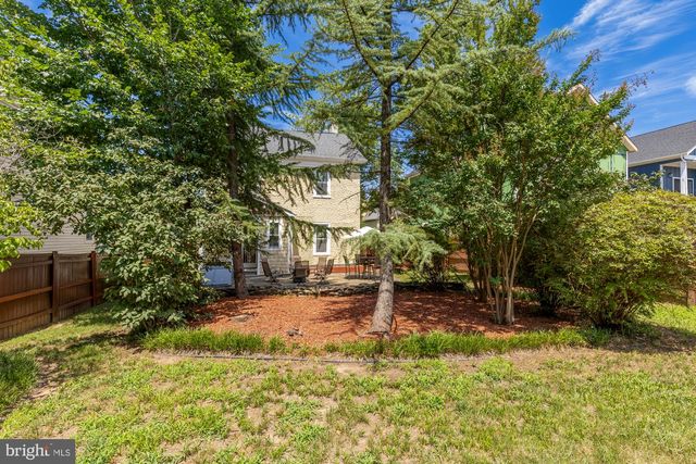 1231 FRANKLIN ST NE, Washington, DC 20017