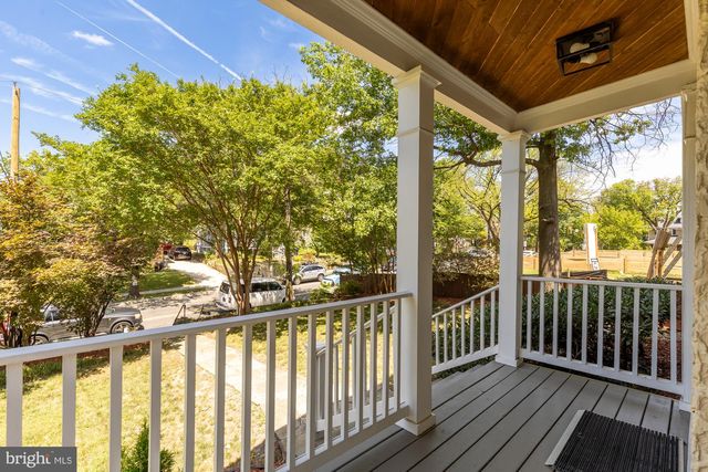 1231 FRANKLIN ST NE, Washington, DC 20017