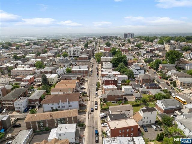 220 Cliff Street B, Cliffside Park, NJ 07010