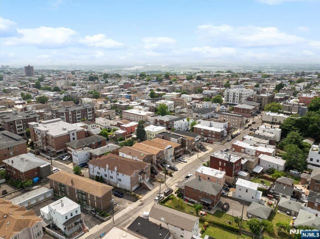 220 Cliff Street B, Cliffside Park, NJ 07010