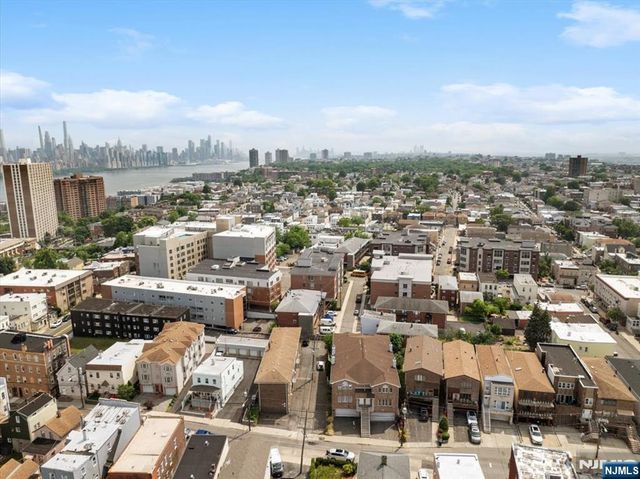 220 Cliff Street B, Cliffside Park, NJ 07010
