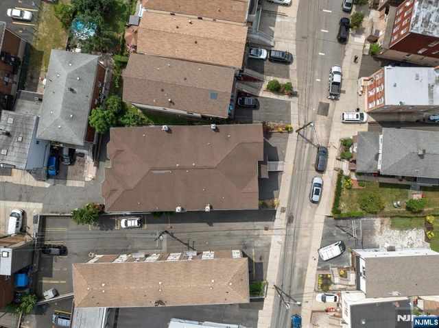 220 Cliff Street B, Cliffside Park, NJ 07010