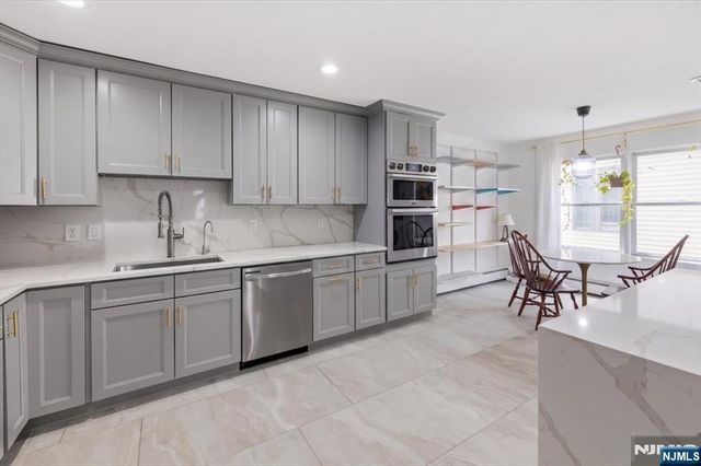 220 Cliff Street B, Cliffside Park, NJ 07010