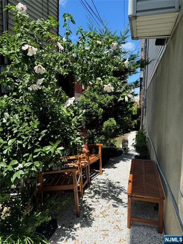 220 Cliff Street B, Cliffside Park, NJ 07010