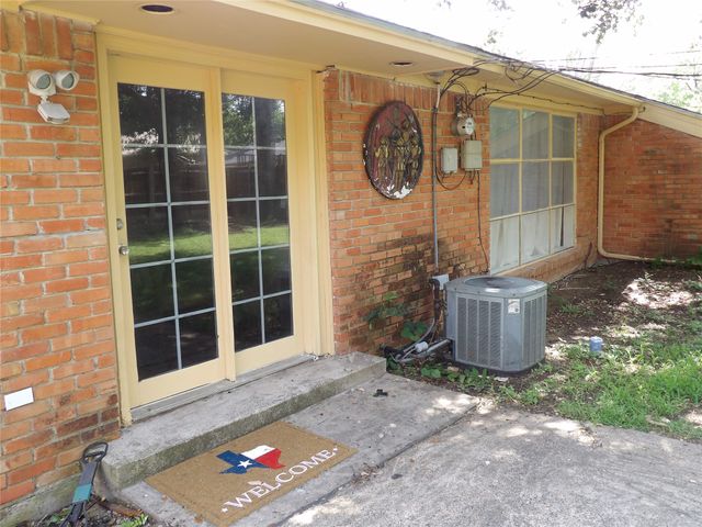 710 James Drive, Richardson, TX 75080