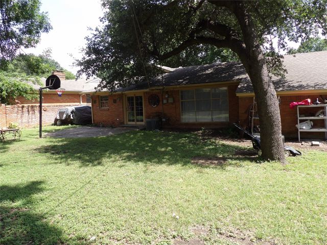 710 James Drive, Richardson, TX 75080