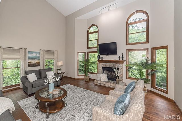 2255 Dehart Farm Road, Wildwood, MO 63038