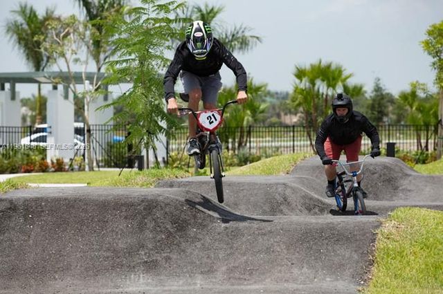 5770 Bristlecone Commoms, Westlake, FL 33470