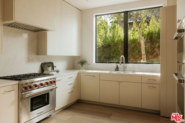 5287 Round Meadow Road, Hidden Hills, CA 91302