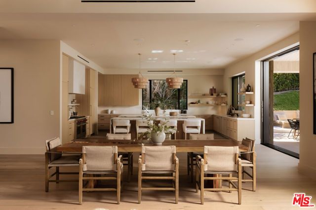 5287 Round Meadow Road, Hidden Hills, CA 91302