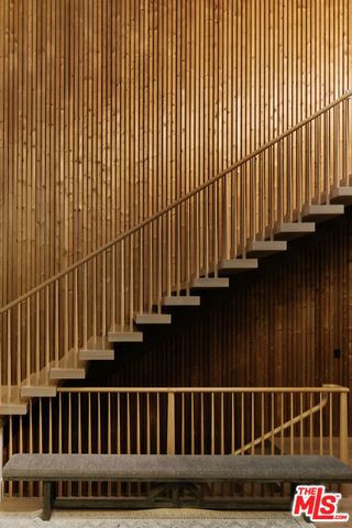 5287 Round Meadow Road, Hidden Hills, CA 91302