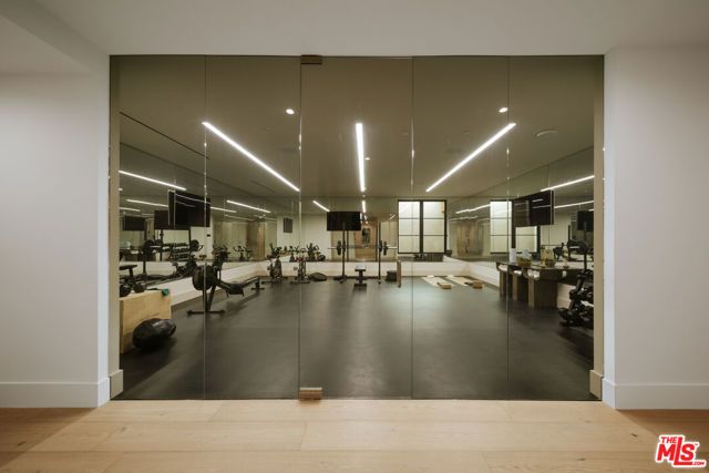 5287 Round Meadow Road, Hidden Hills, CA 91302