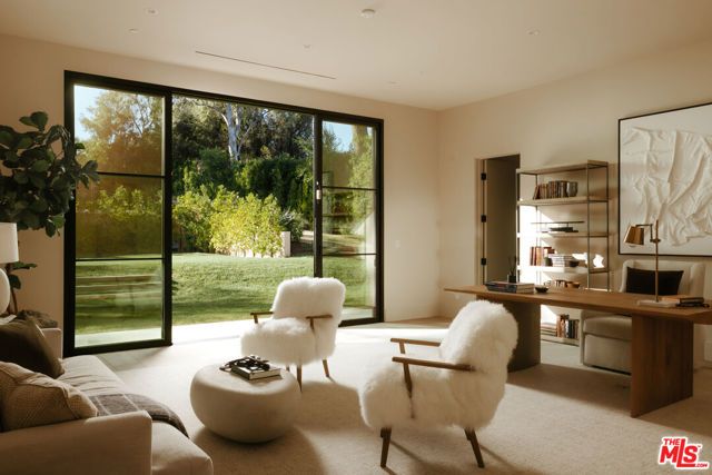 5287 Round Meadow Road, Hidden Hills, CA 91302