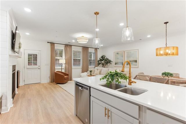 2913 Ferrington Way, Smyrna, GA 30080