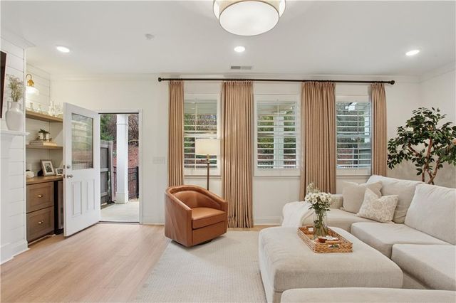 2913 Ferrington Way, Smyrna, GA 30080