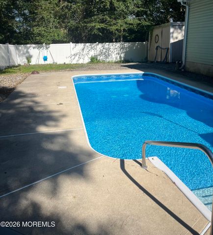 826 Hazelton Avenue, Lanoka Harbor, NJ 08734