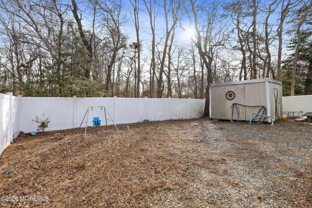 826 Hazelton Avenue, Lanoka Harbor, NJ 08734