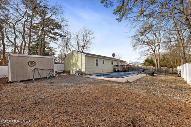 826 Hazelton Avenue, Lanoka Harbor, NJ 08734