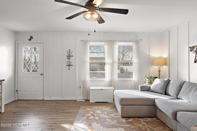 826 Hazelton Avenue, Lanoka Harbor, NJ 08734