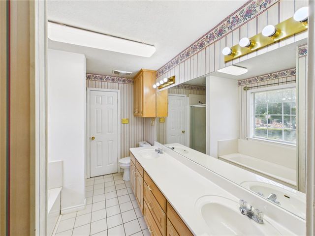 301 Rosemary Lane, College Station, TX 77840