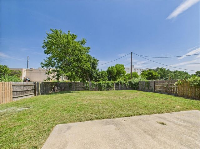 301 Rosemary Lane, College Station, TX 77840