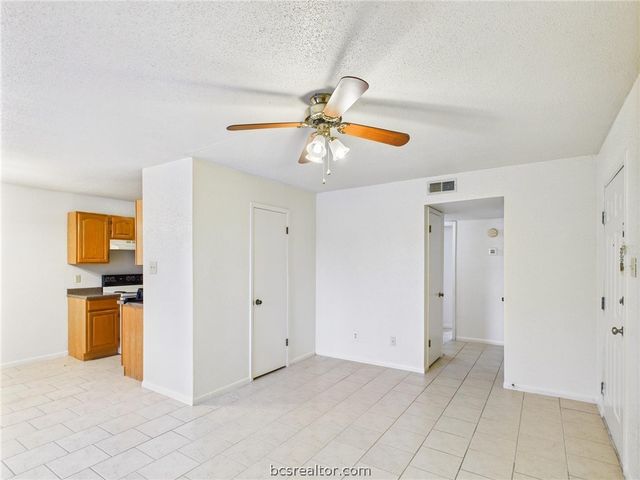 301 Rosemary Lane, College Station, TX 77840