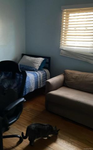 152 Dogwood Road, Mastic Beach, NY 11951