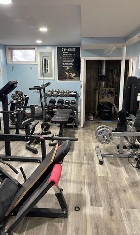 152 Dogwood Road, Mastic Beach, NY 11951