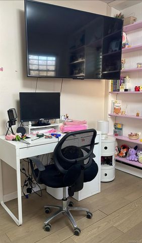 152 Dogwood Road, Mastic Beach, NY 11951