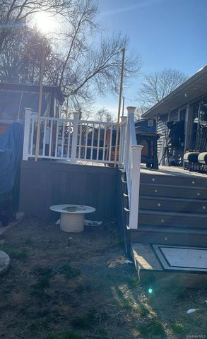 152 Dogwood Road, Mastic Beach, NY 11951