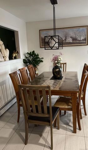 152 Dogwood Road, Mastic Beach, NY 11951