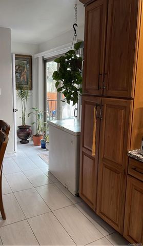 152 Dogwood Road, Mastic Beach, NY 11951