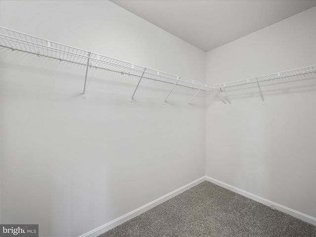 387 AYLESBURY LN, Martinsburg, WV 25403