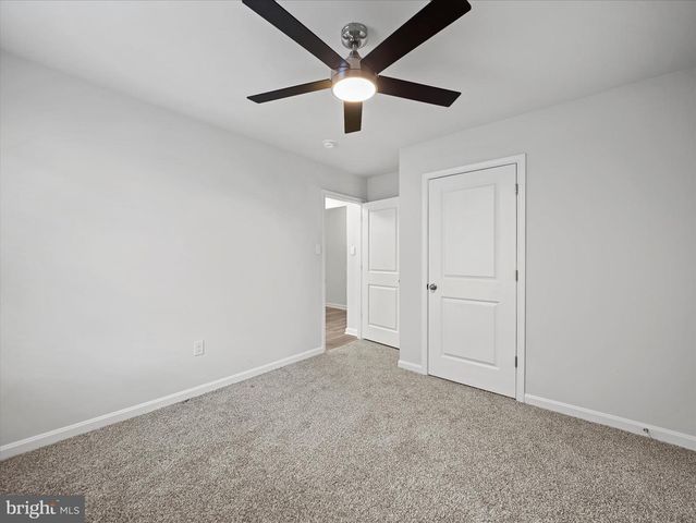 387 AYLESBURY LN, Martinsburg, WV 25403