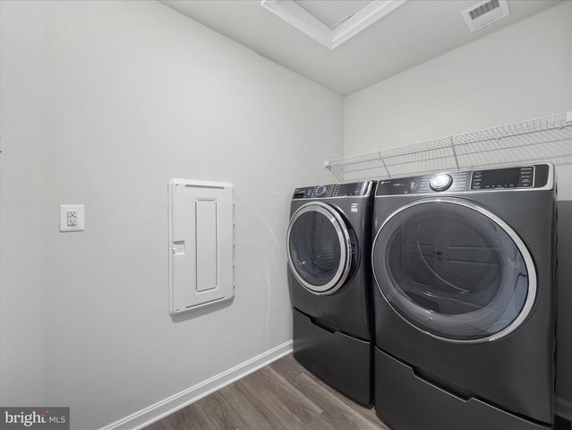 387 AYLESBURY LN, Martinsburg, WV 25403