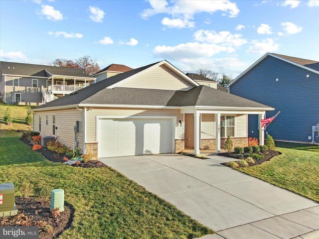 387 AYLESBURY LN, Martinsburg, WV 25403