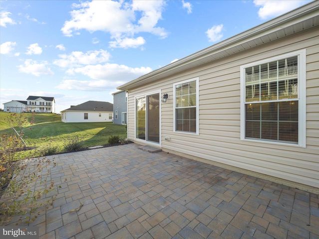 387 AYLESBURY LN, Martinsburg, WV 25403