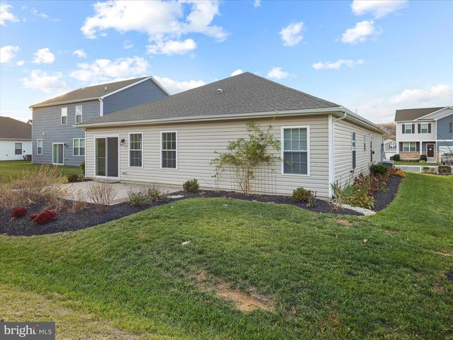 387 AYLESBURY LN, Martinsburg, WV 25403